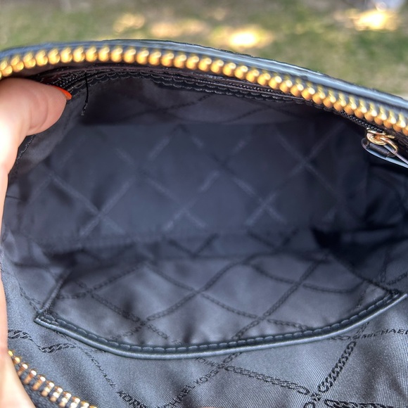 Michael Kors Black with Brown Jet Set Dome crossbody - Picture 6 of 9